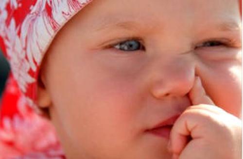 Зеленые сопли у грудничка. О чем говорят оттенки зеленого 06 Зеленые сопли у грудничка. О чем говорят оттенки зеленого 06