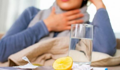 Как часто нужно пить воду при температур. Зачем пить много воды при температуре